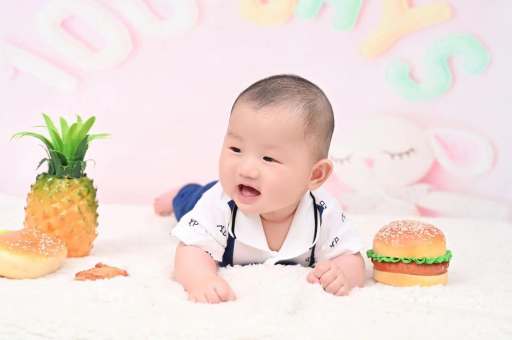 河池宝宝枕骨突出怎么办